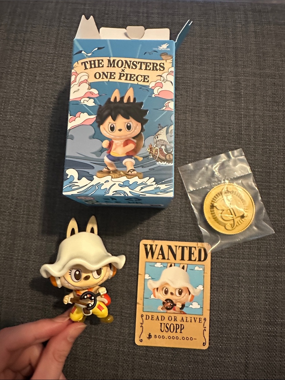 Onepiece Usopp The Monsters Figure - White Hat & Yellow Outfit